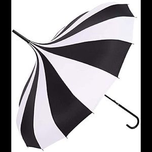 Pagoda Parasol Umbrella Black and White